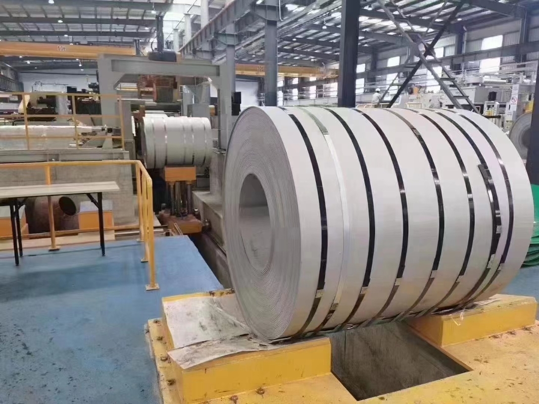 एएसटीएम 430 321 एसएस स्टेनलेस स्टील कॉइल्स कोल्ड रोल्ड 0.5 मिमी हेयरलाइन मिरर